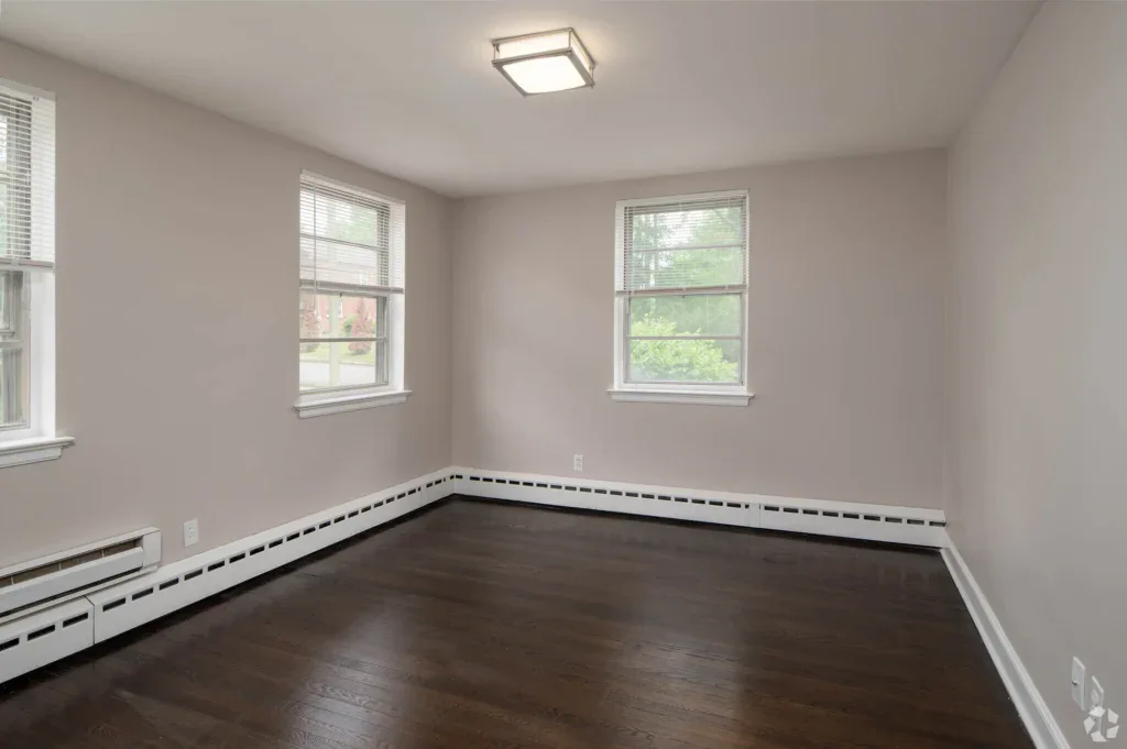 Arbor Grove Apartments