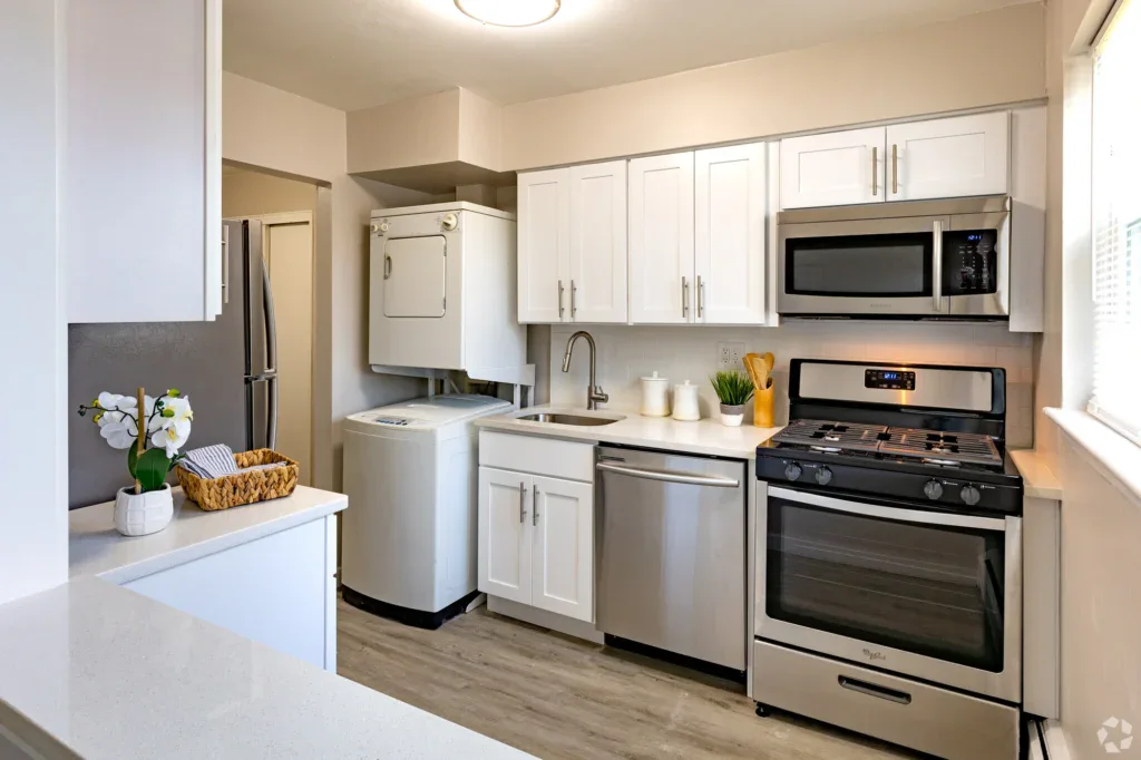 Allen Gardens Apartments