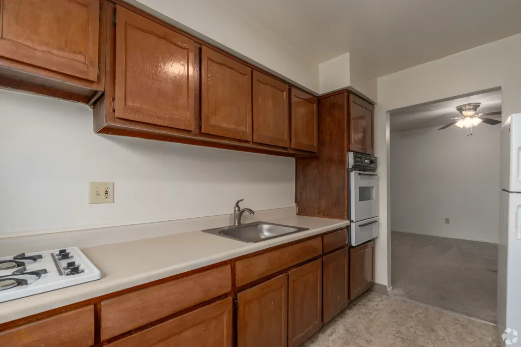Allen Gardens Apartments