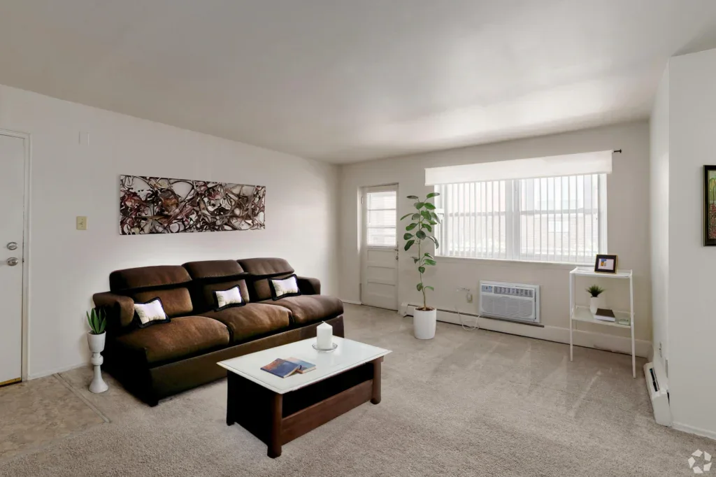 Allen Gardens Apartments