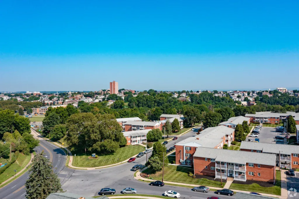 Allen Gardens Apartments