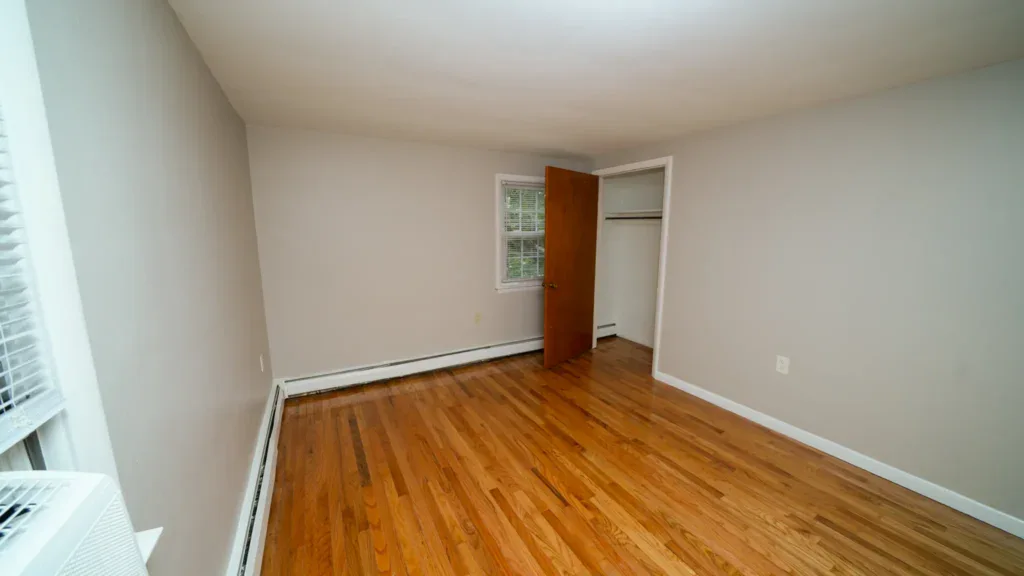 Brookside 3 Bed Townhome Bedroom in Pottstown