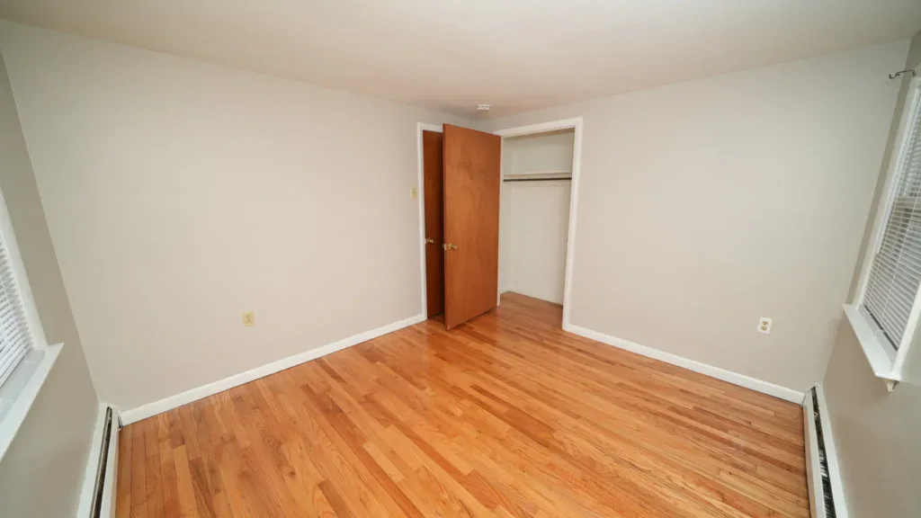 Brookside 3 Bed Townhome Bedroom in Pottstown
