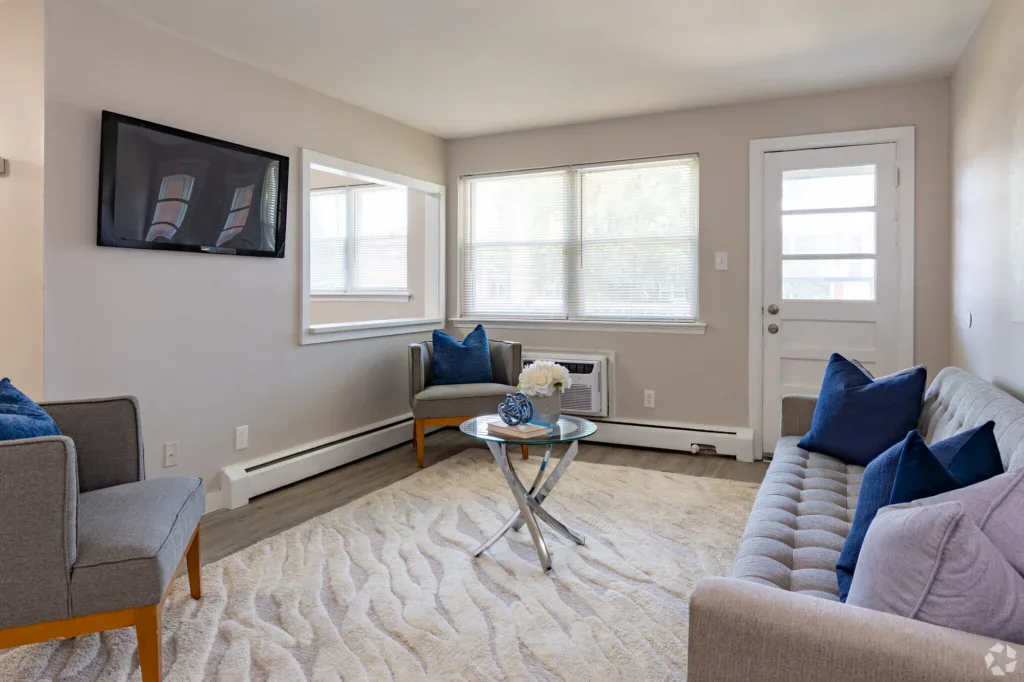 Allen Gardens Apartments