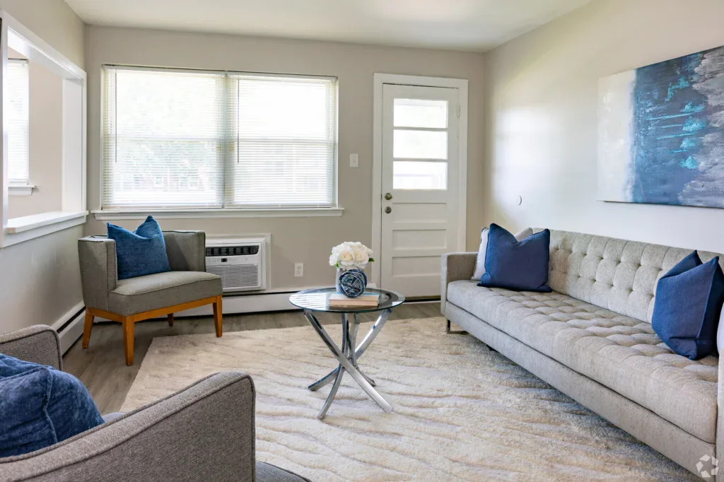 Allen Gardens Apartments
