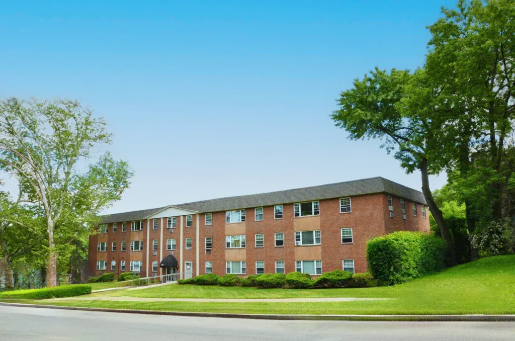 Brynfield Court Apartments