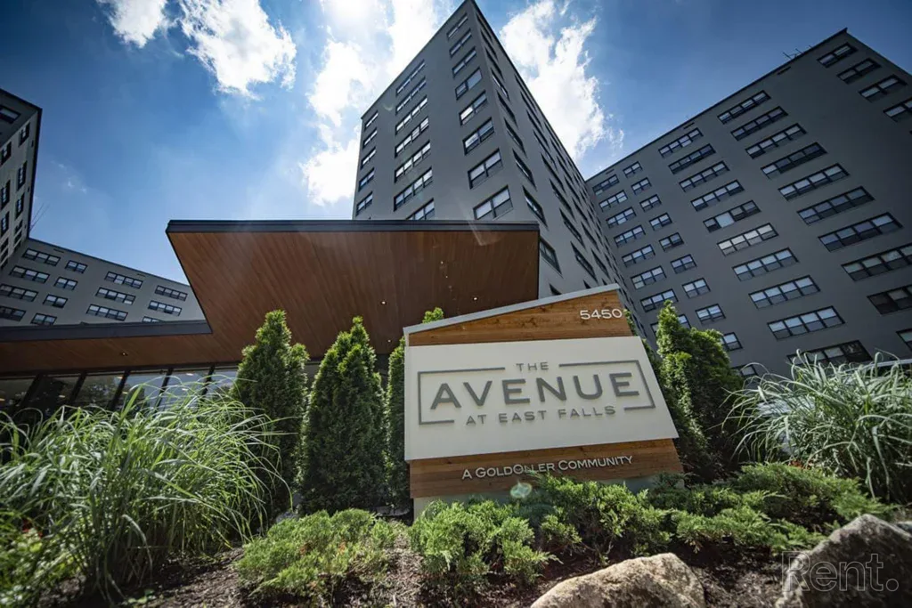 The Avenue at East Falls