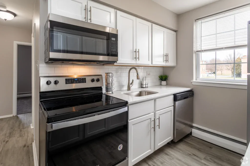 Liberty Square Apartments