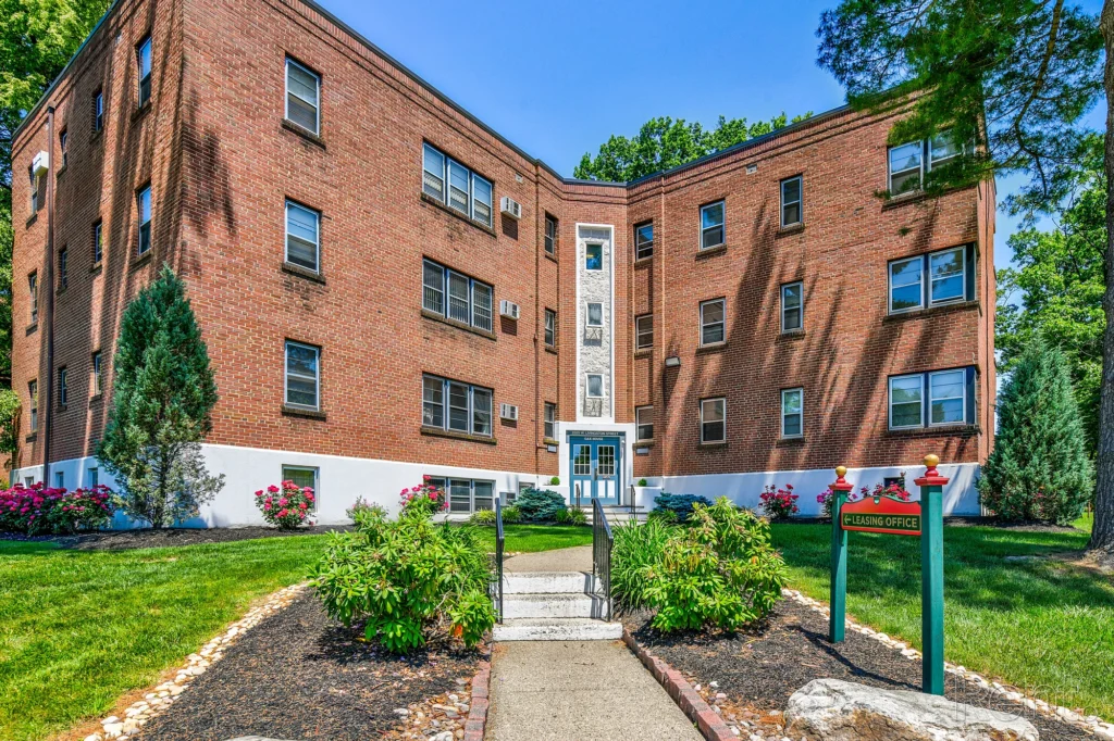Tremont Apartments