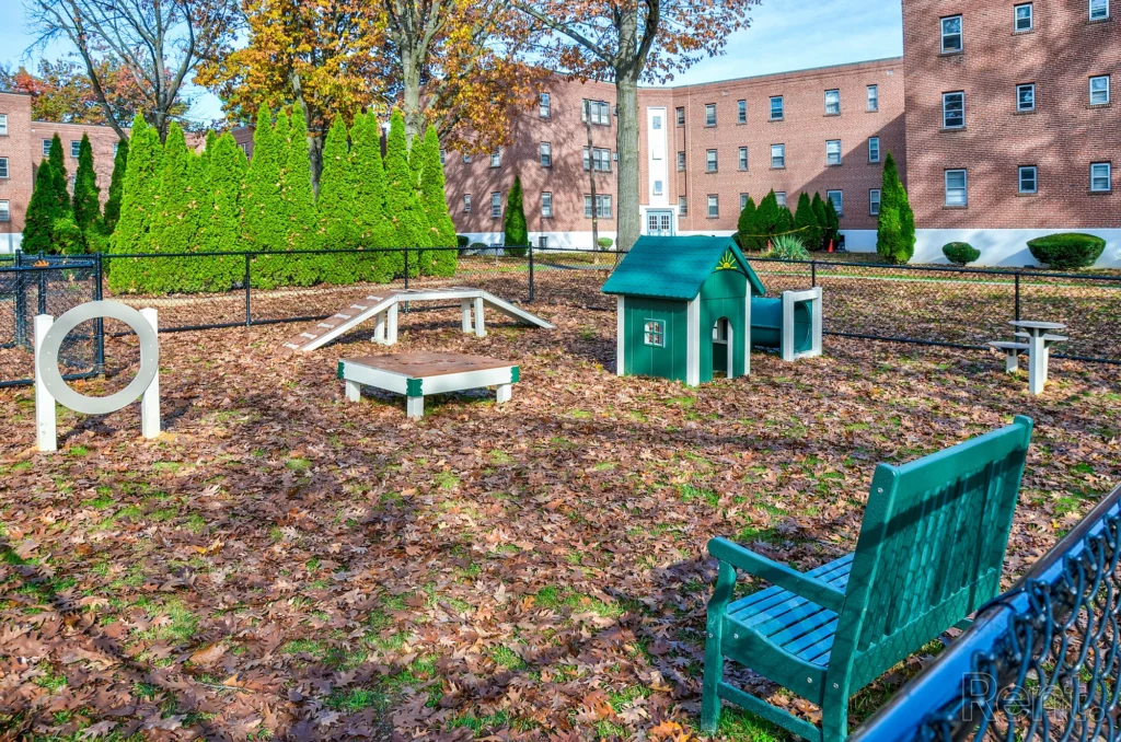 Tremont Apartments