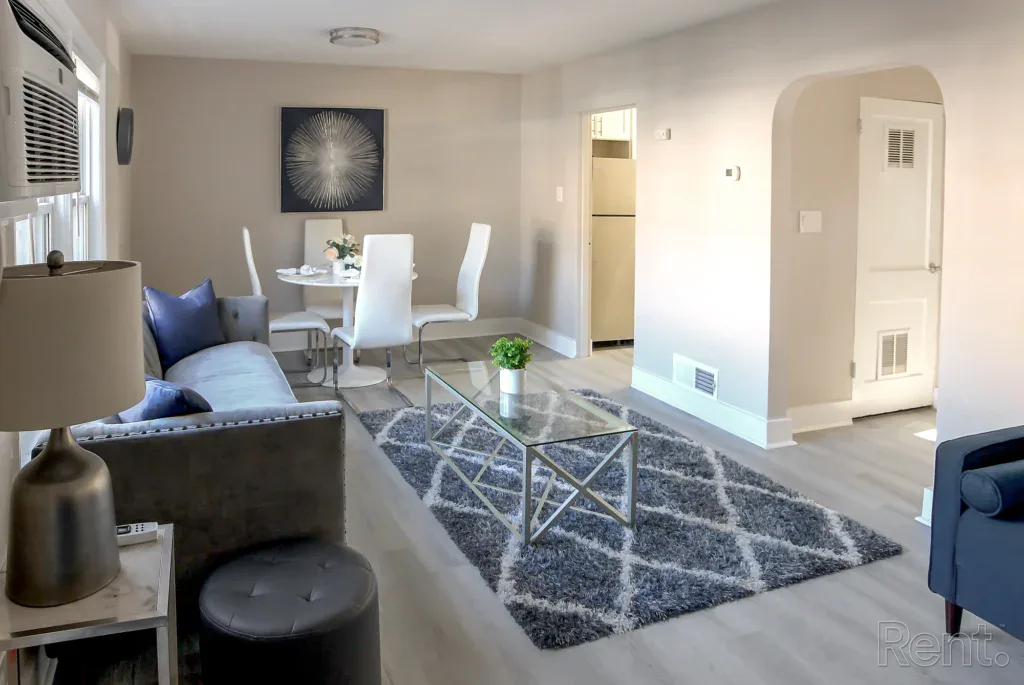 High Pointe Apartments