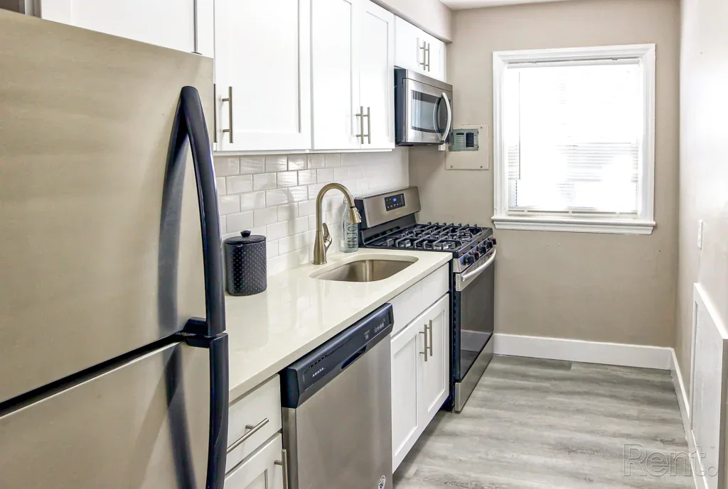 High Pointe Apartments