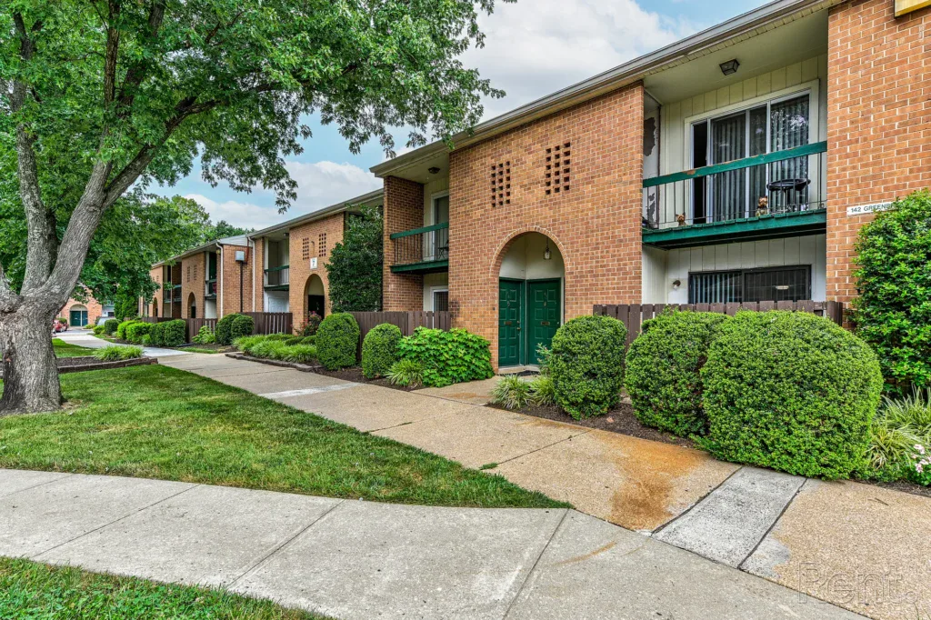 Hidden Creek Apartments