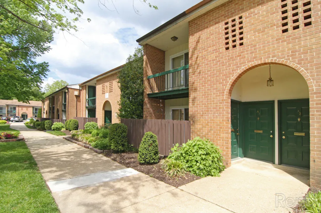 Hidden Creek Apartments