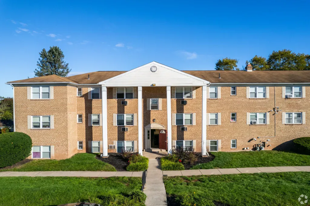 Valley View Apartments