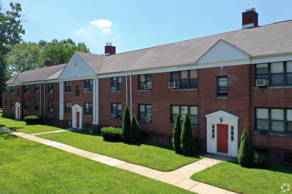 Wayne Gardens Apartments