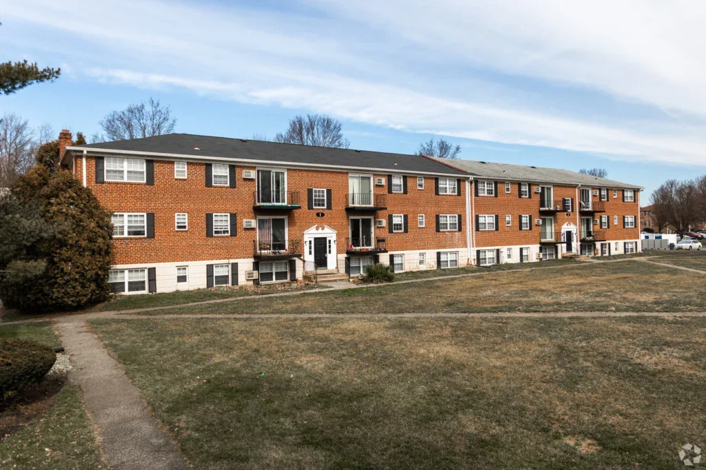 Liberty Square Apartments