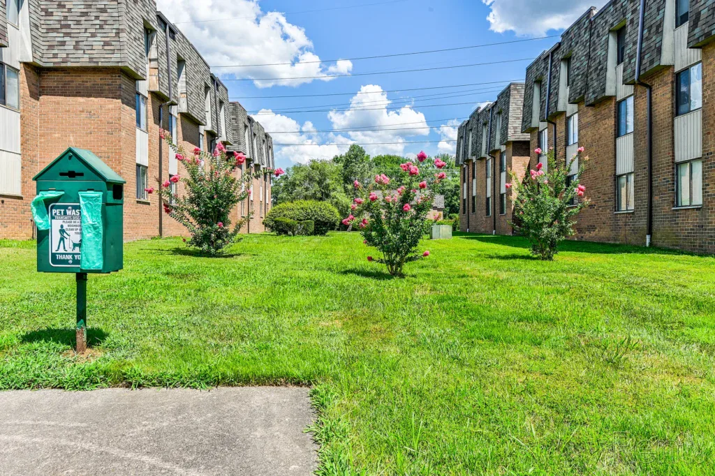 Iron Hill Apartments