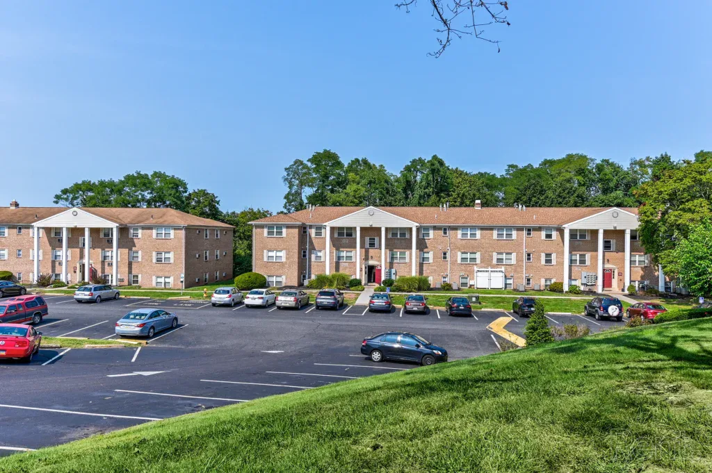 Valley View Apartments
