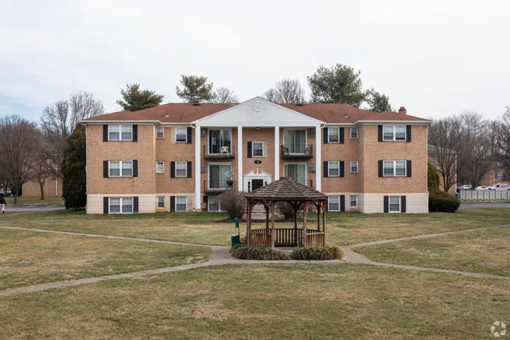 Liberty Square Apartments