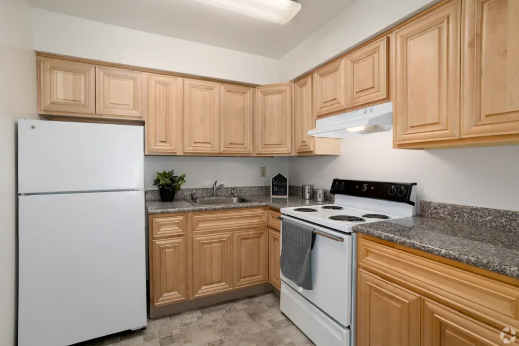 Oak Hollow Apartments
