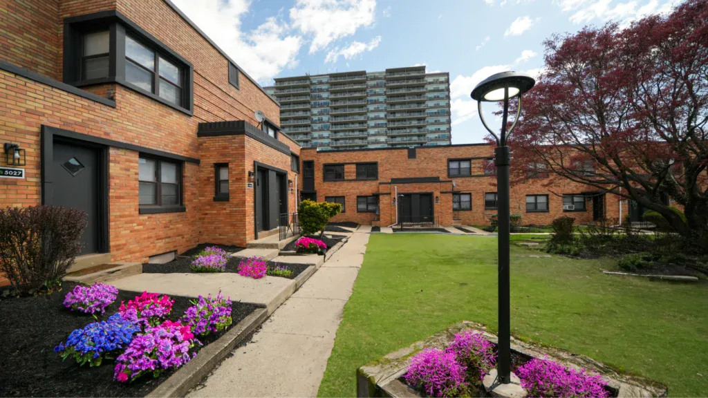 Wynmawr Court Apartments