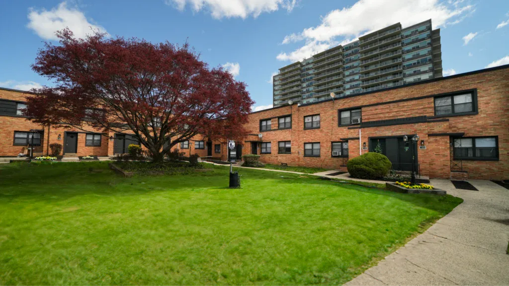 Wynmawr Court Apartments