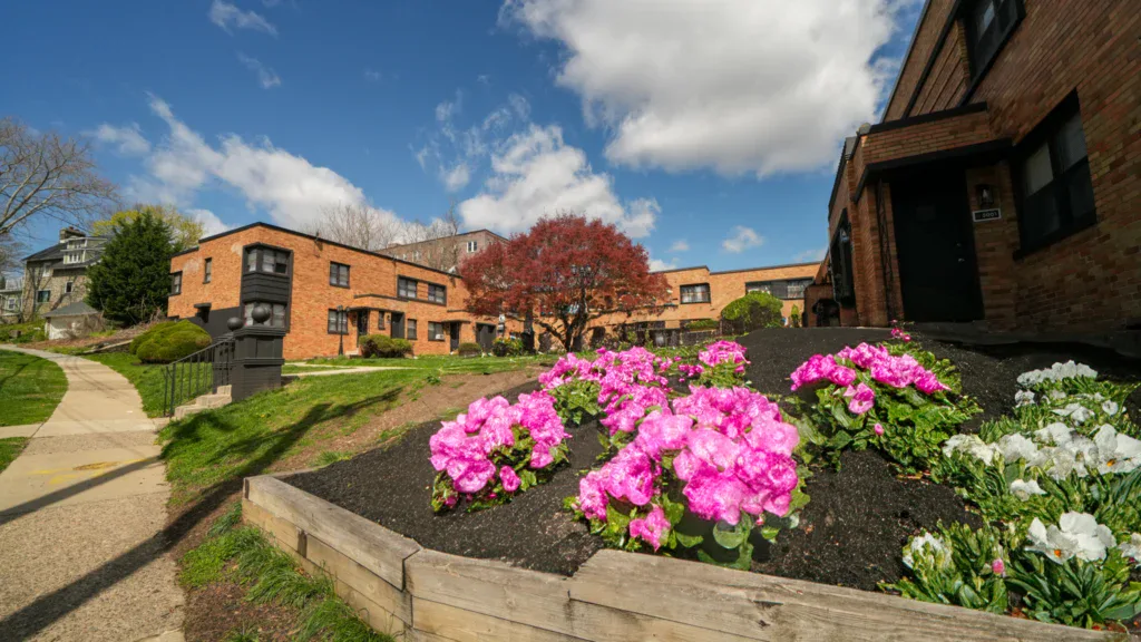 Wynmawr Court Apartments