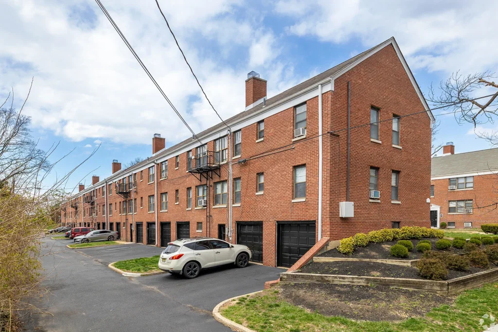 Wayne Gardens Apartments Collingswood NJ