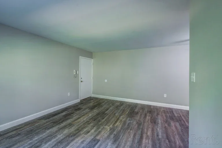 Liberty Square Apartments Newark DE