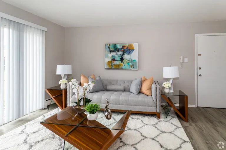 Liberty Square Apartments Newark DE