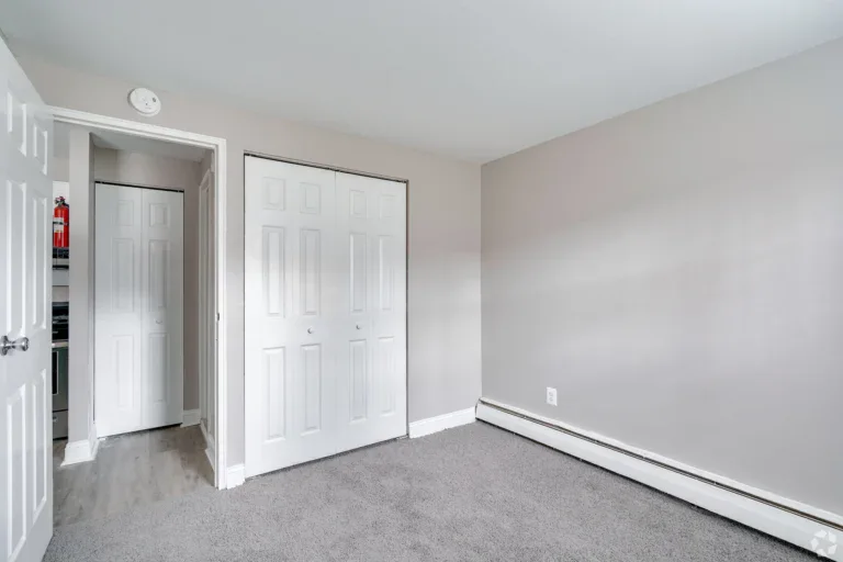 Riverview Crossings Apartments Bensalem