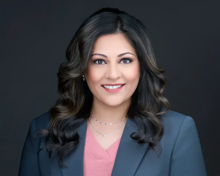 Shazia Chaudry Headshot