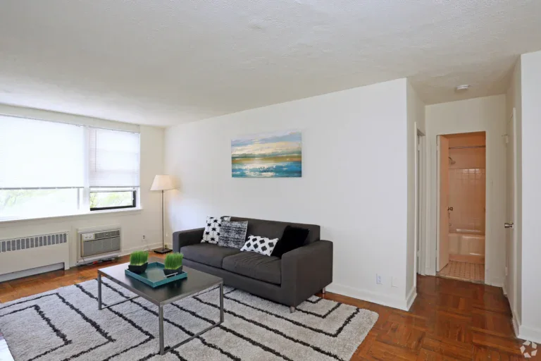 The Avenue at East Falls Apartments Philadelphia