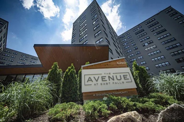 The Avenue at East Falls Apartments Philadelphia