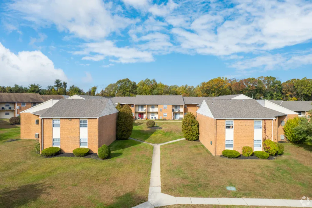 The Crossings at Glassboro NJ Apartments