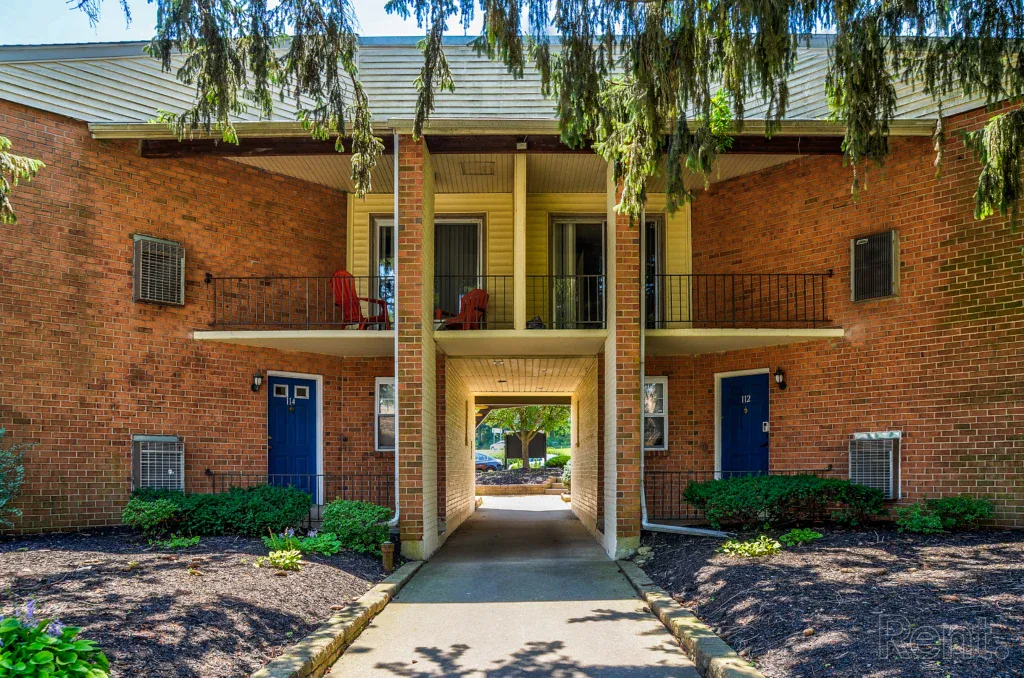 The Crossings at Glassboro NJ Apartments